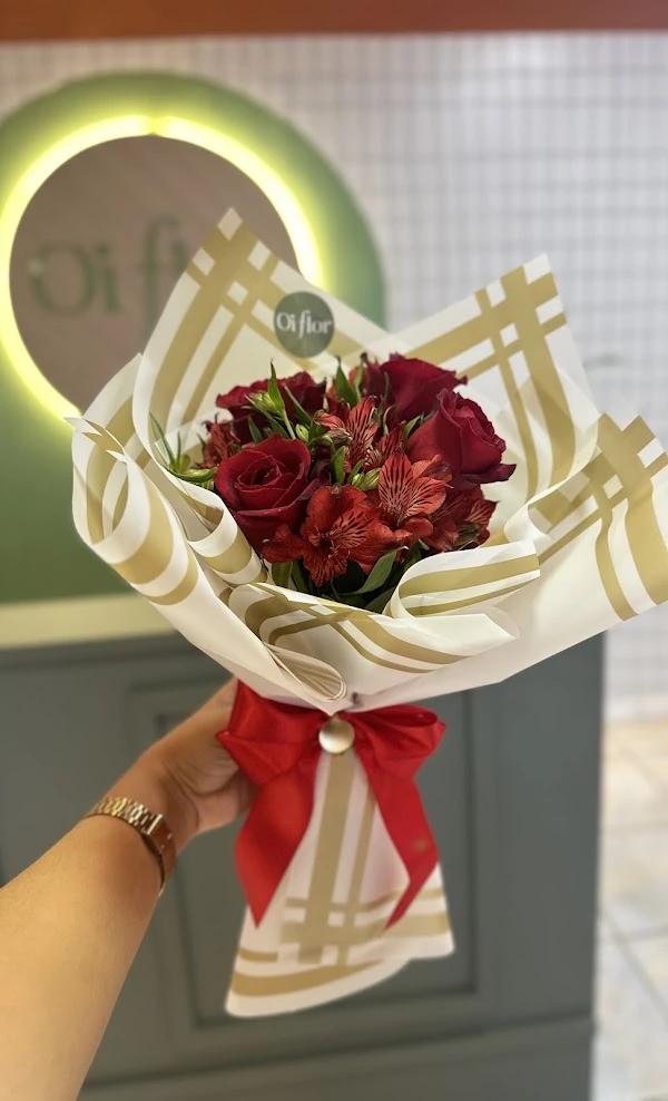 Carinho em vermelho — trabalho real da Oi Flor