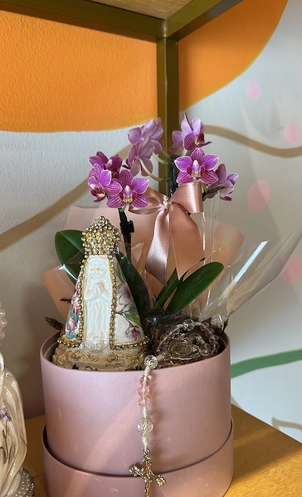 Orquídea e carinho — trabalho real da Oi Flor